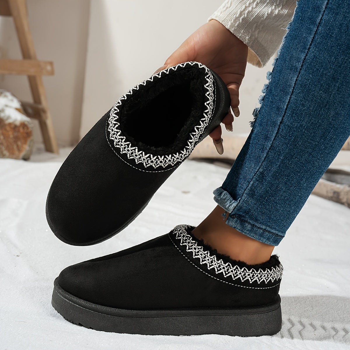 Lindberg / Damen bequeme Slip-On-Stiefeletten - dicke Plattformsohle, runde Zehen, warme Fleece-Futterung