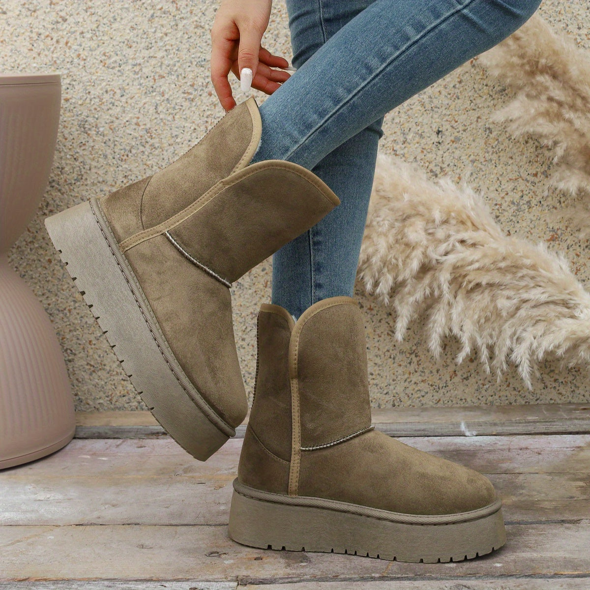 Lindberg / Stilvolle Dicke Sohlen Schneestiefel für Damen