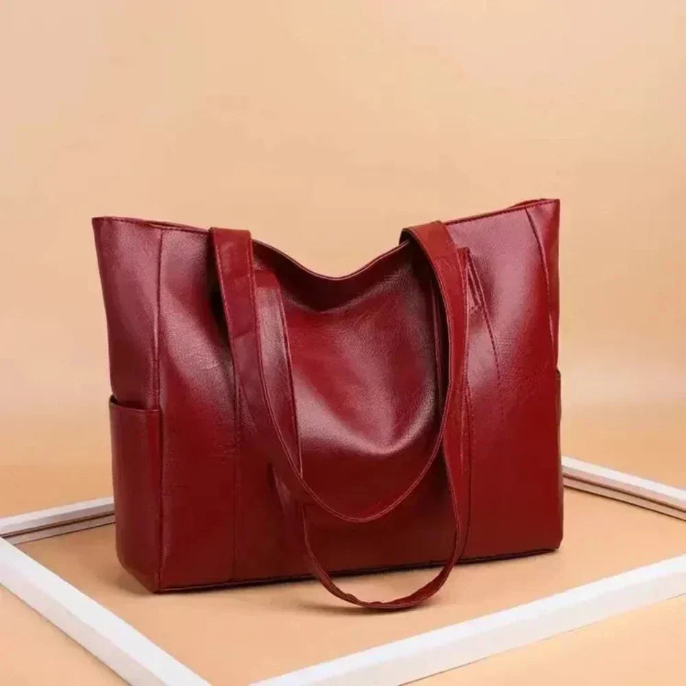 Lindberg | Nora | Luxuriöse, minimalistische Schultertasche