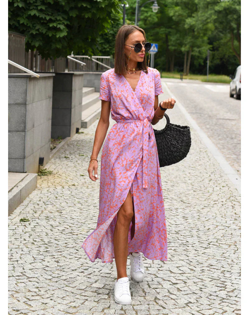 Lindberg | Eva™ - Stilvolles V-Ausschnitt-Kleid
